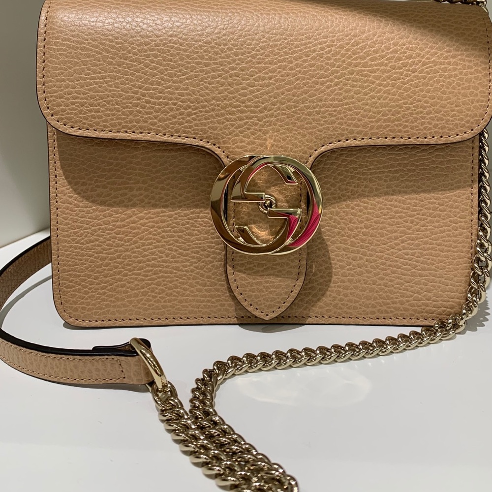 Brand new never used Gucci purse